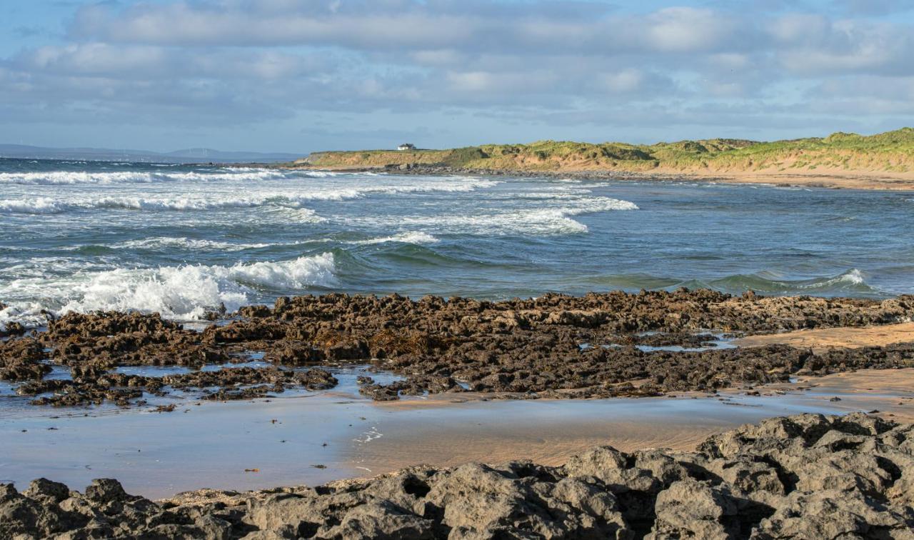 1844 Seascape Cottage Is Located On The Wild Atlantic Way Fanore Luaran gambar