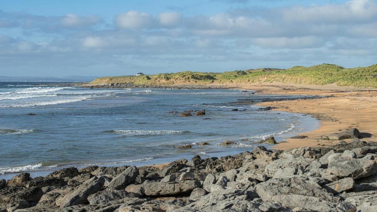 1844 Seascape Cottage Is Located On The Wild Atlantic Way Fanore Luaran gambar