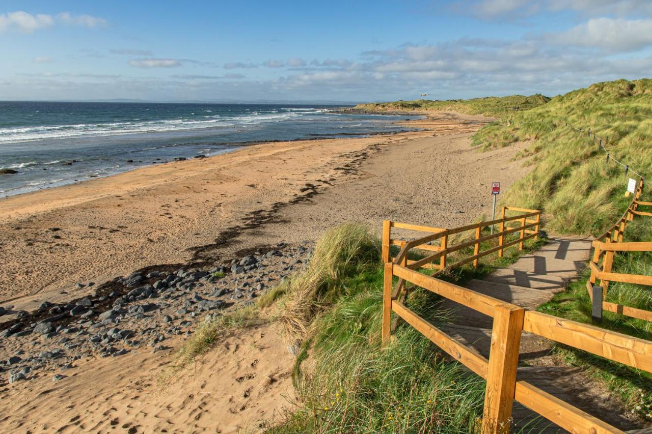 1844 Seascape Cottage Is Located On The Wild Atlantic Way Fanore Luaran gambar