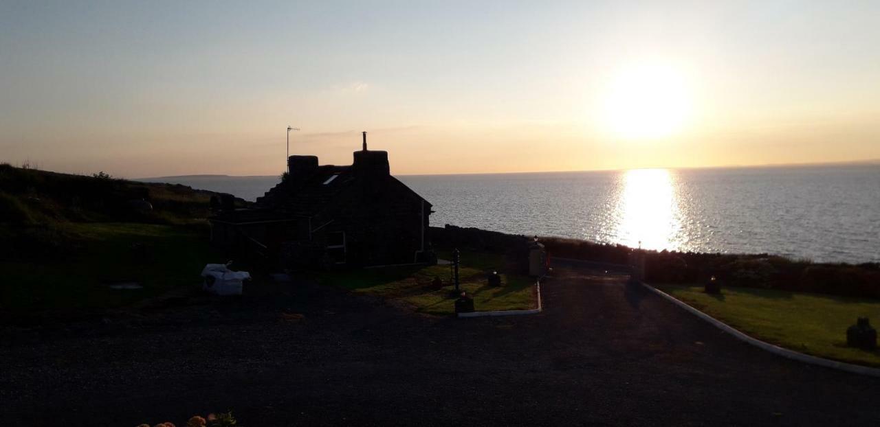 1844 Seascape Cottage Is Located On The Wild Atlantic Way Fanore Luaran gambar